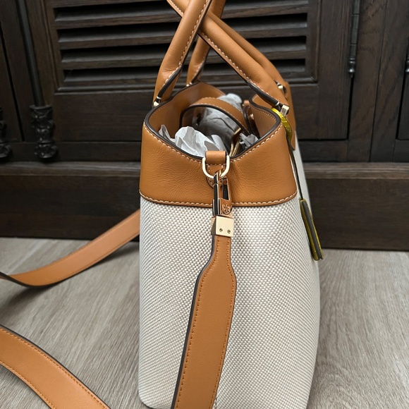 Tory Burch Robinson Triple Compartment Tote Canvas & Leather - Picture 3 of 7